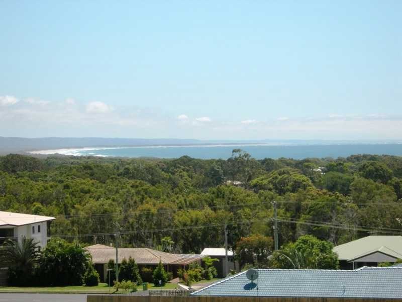 2/46 Manooka Drive, Rainbow Beach QLD 4581