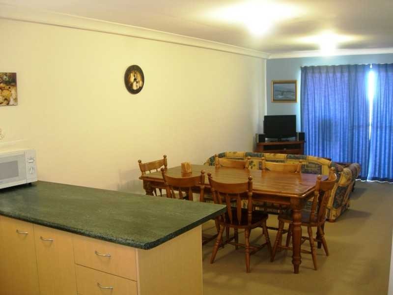 2/46 Manooka Drive, Rainbow Beach QLD 4581