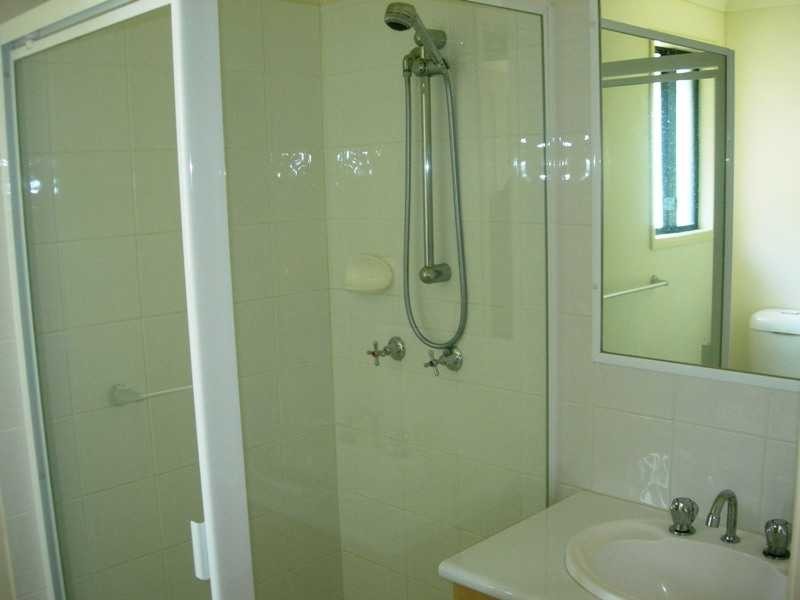 2/46 Manooka Drive, Rainbow Beach QLD 4581