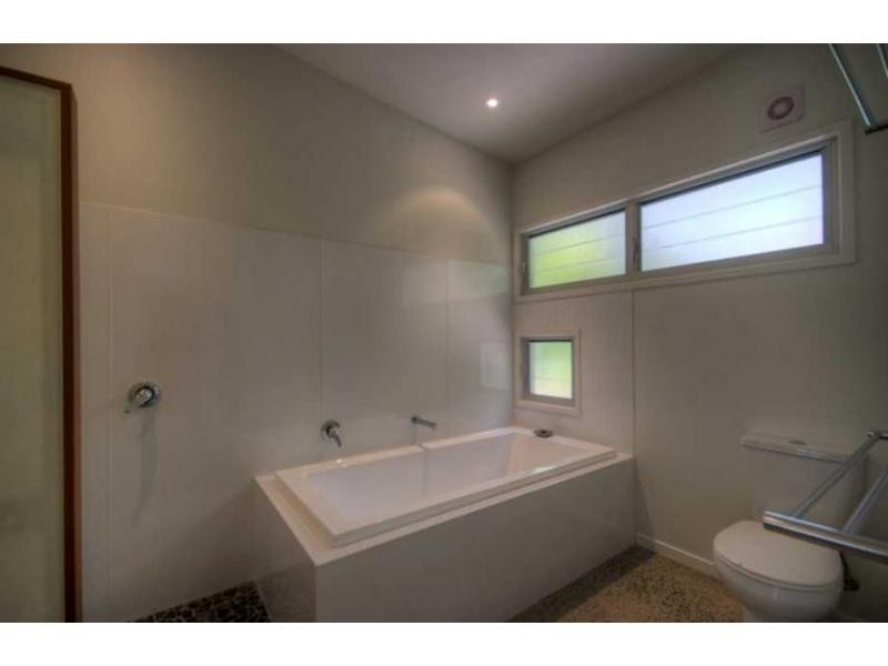 11 Ibis Court, Rainbow Beach QLD 4581