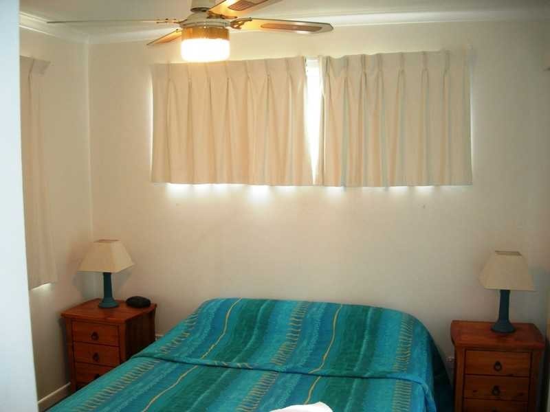 Unit 18/4 Double Island Drive, Rainbow Beach QLD 4581
