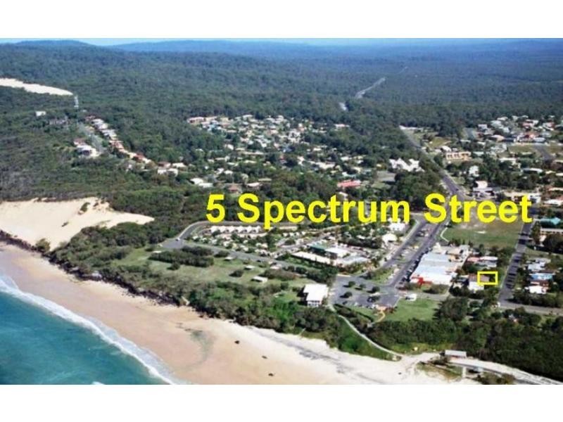 5 Spectrum Street, Rainbow Beach QLD 4581