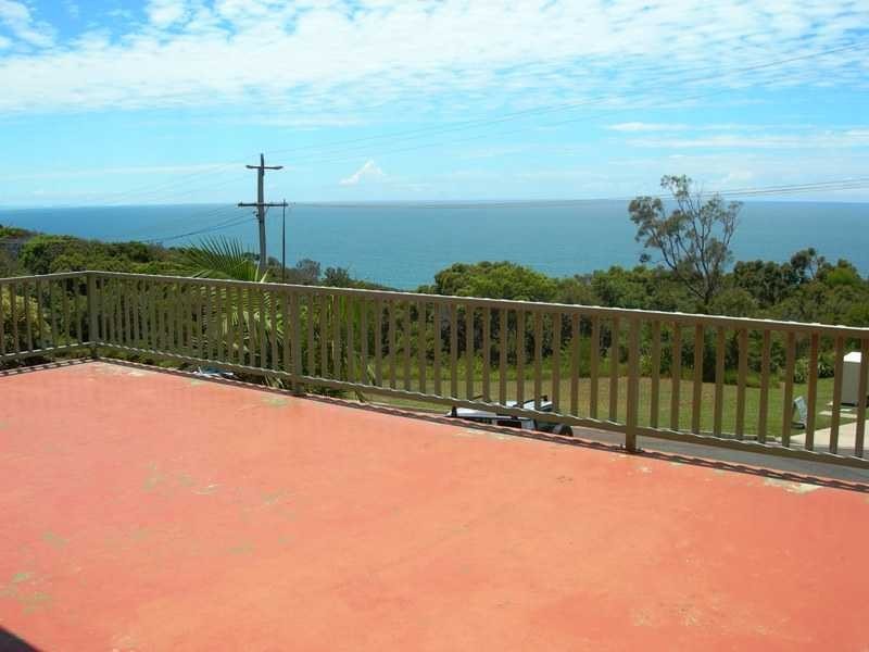 2/100 Cooloola Drive, Rainbow Beach QLD 4581
