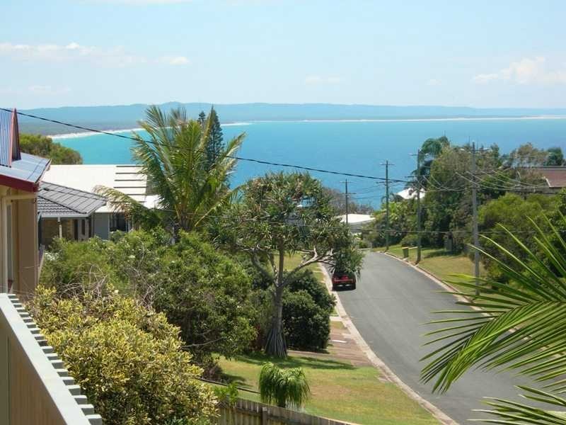 2/100 Cooloola Drive, Rainbow Beach QLD 4581