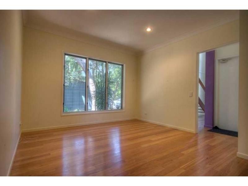 11 Belle Court, Rainbow Beach QLD 4581