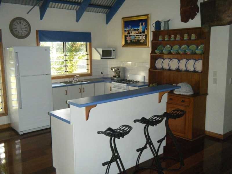 6 Ilmenite Avenue, Rainbow Beach QLD 4581