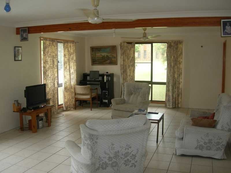26 Double Island Drive, Rainbow Beach QLD 4581