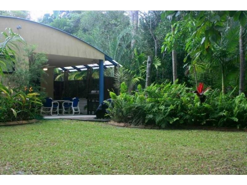 2 Orania Court, Rainbow Beach QLD 4581