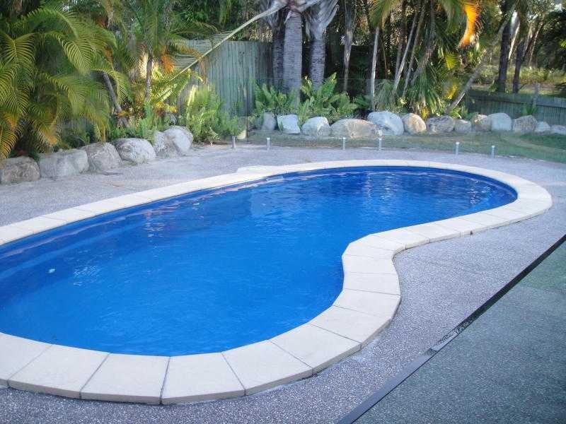 18 Rumbalara Avenue, Rainbow Beach QLD 4581