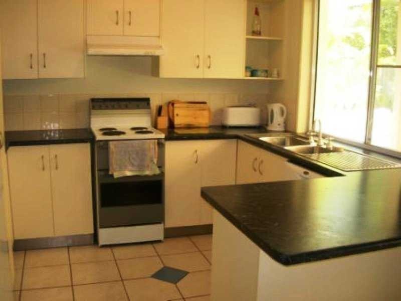 18 Rumbalara Avenue, Rainbow Beach QLD 4581