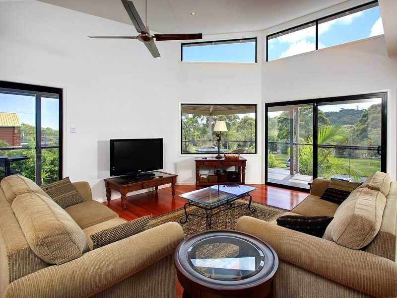 54 Manooka Drive, Rainbow Beach QLD 4581