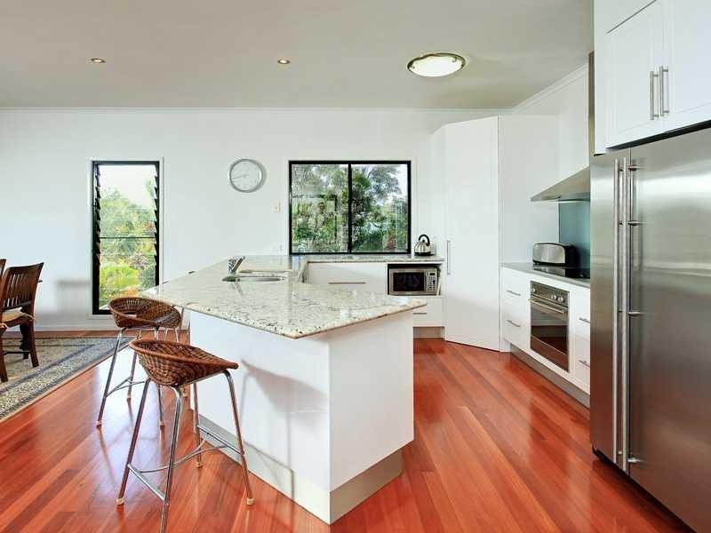 54 Manooka Drive, Rainbow Beach QLD 4581