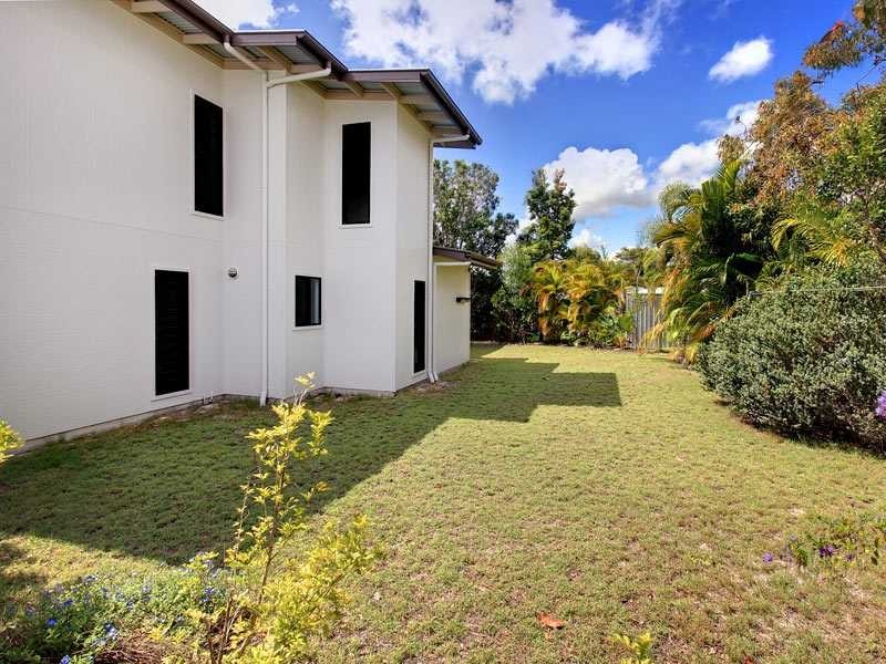 54 Manooka Drive, Rainbow Beach QLD 4581