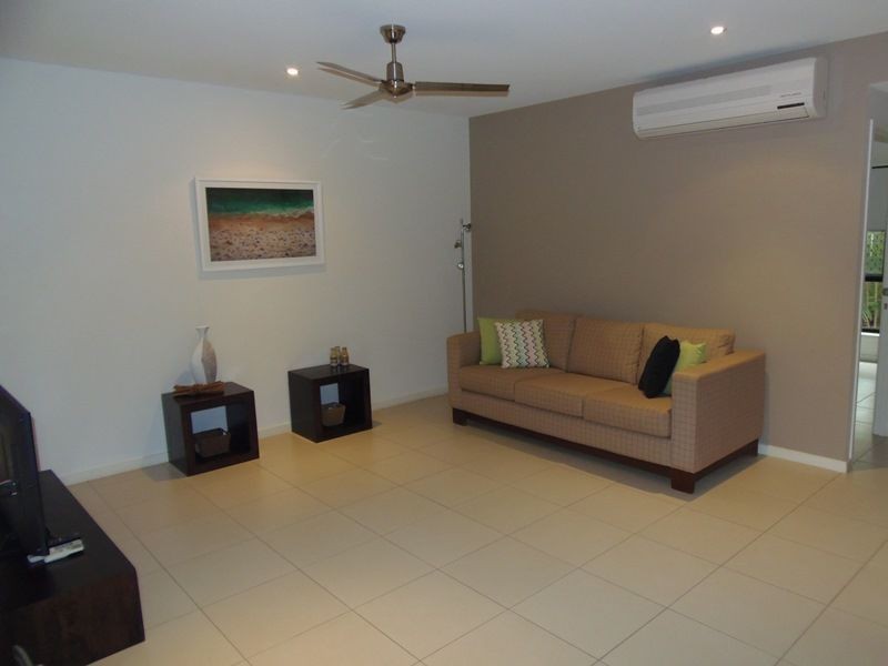 4/7 Spectrum Street, Rainbow Beach QLD 4581