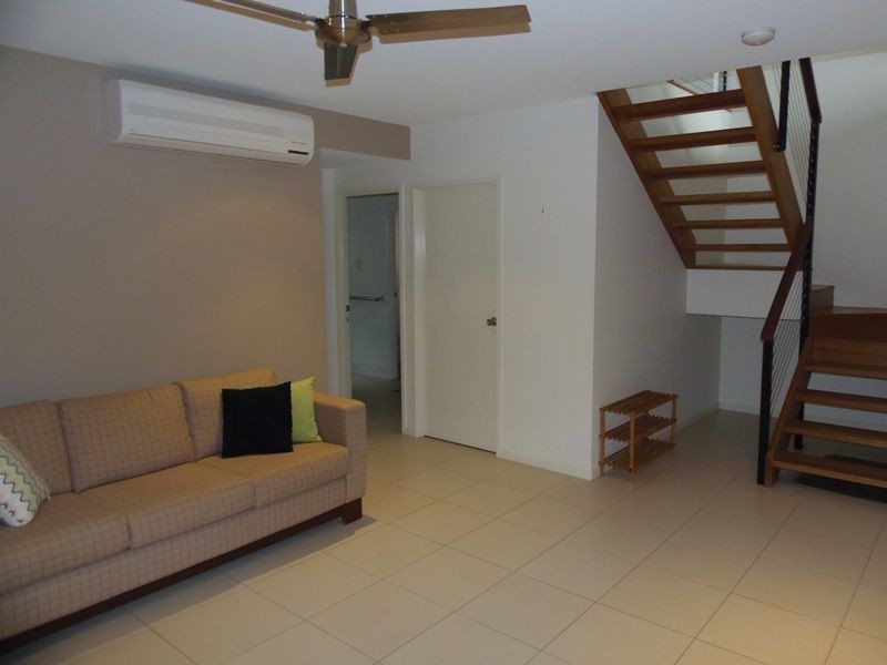 4/7 Spectrum Street, Rainbow Beach QLD 4581