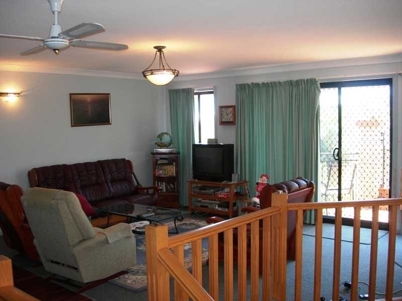 1/80 Cooloola Drive, Rainbow Beach QLD 4581