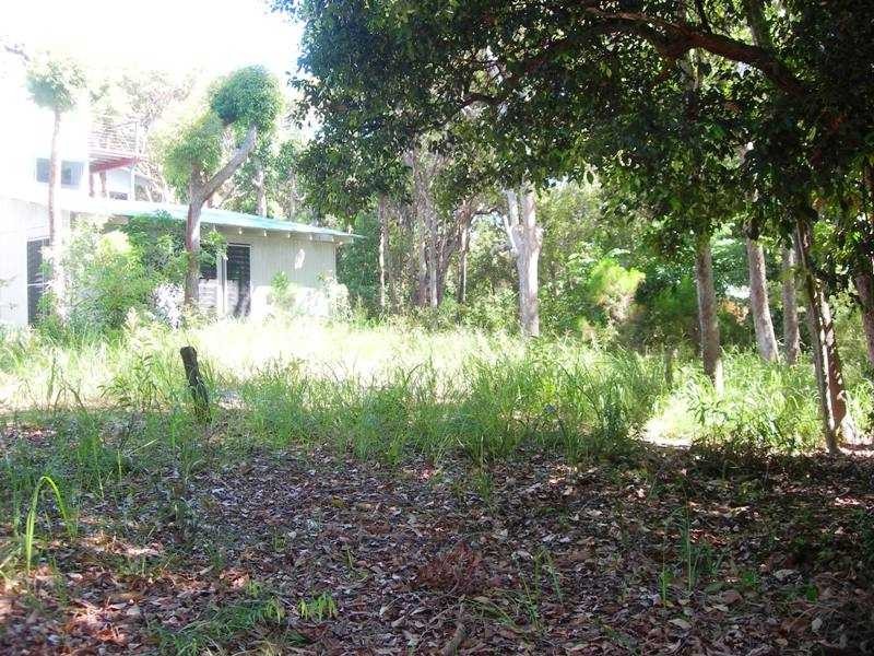 15 Belle Court, Rainbow Beach QLD 4581