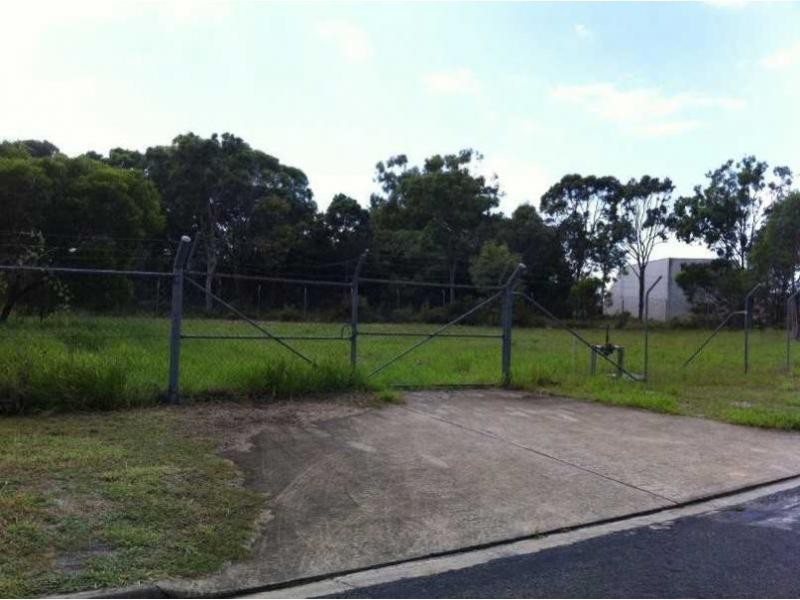 5 Goondi Street, Rainbow Beach QLD 4581