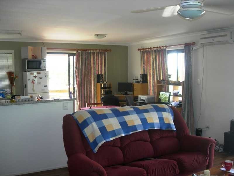 4 Bombala Crescent, Rainbow Beach QLD 4581