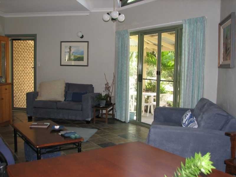 75 Bombala Crescent, Rainbow Beach QLD 4581