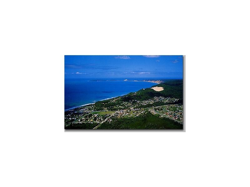 Unit 3/44 Manooka Drive, Rainbow Beach QLD 4581