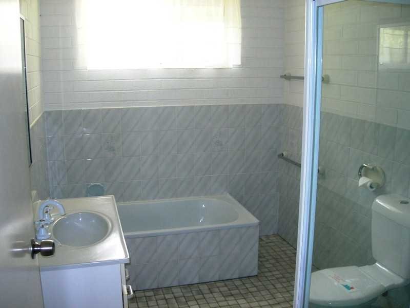 9 Kurana Street, Rainbow Beach QLD 4581