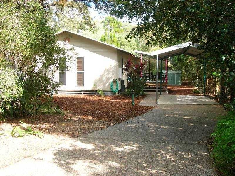 35 Satinwood Drive, Rainbow Beach QLD 4581