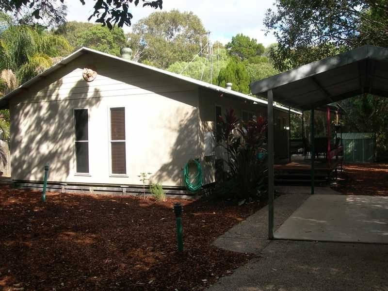 35 Satinwood Drive, Rainbow Beach QLD 4581