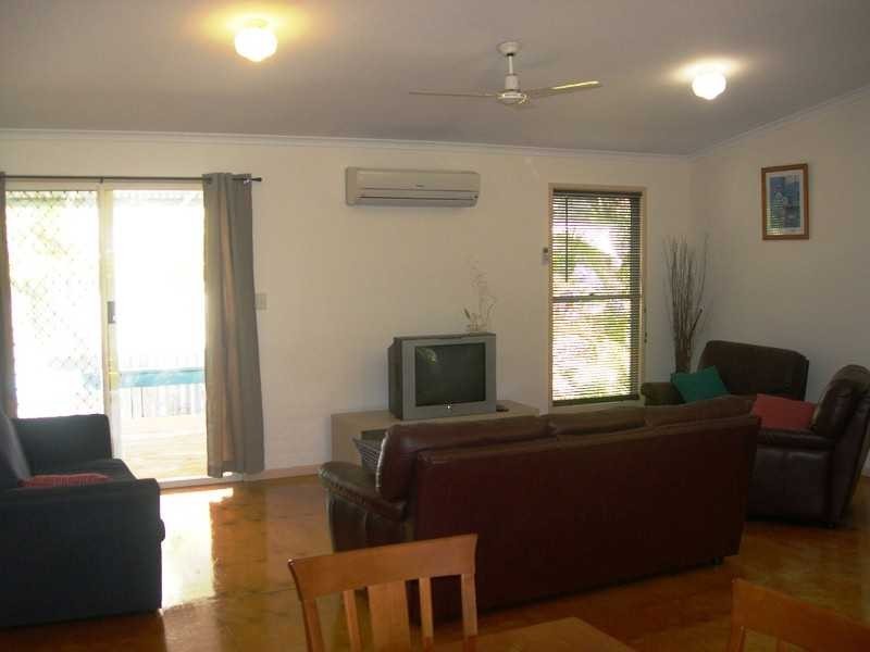 35 Satinwood Drive, Rainbow Beach QLD 4581
