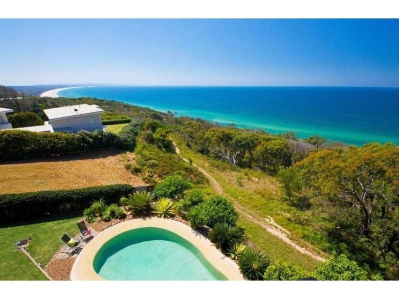 77 Cooloola Drive, Rainbow Beach QLD 4581