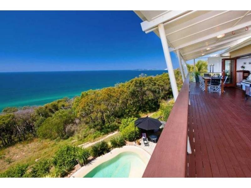 77 Cooloola Drive, Rainbow Beach QLD 4581