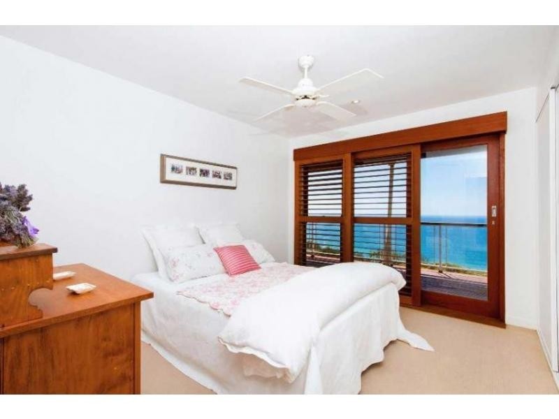 77 Cooloola Drive, Rainbow Beach QLD 4581