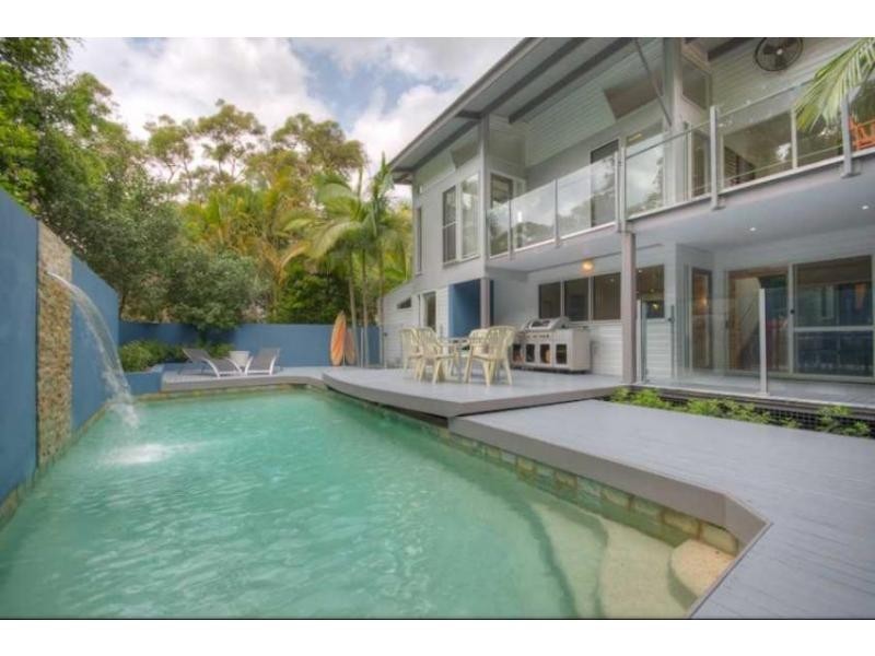 2 Satinwood Drive, Rainbow Beach QLD 4581