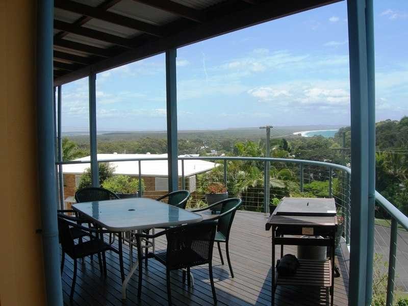 54 Rumbalara Avenue, Rainbow Beach QLD 4581