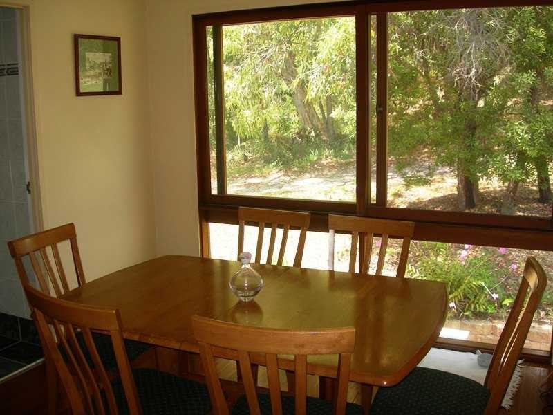 54 Rumbalara Avenue, Rainbow Beach QLD 4581