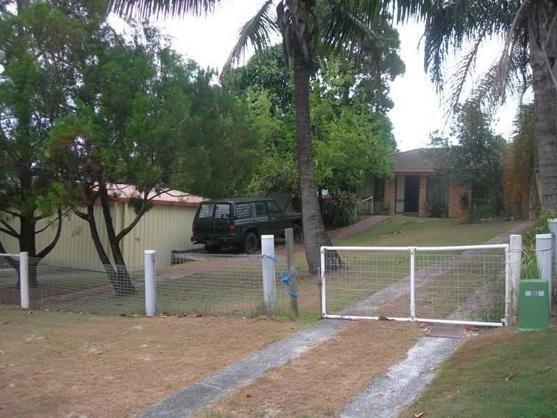 25 Bomburra Court, Rainbow Beach QLD 4581