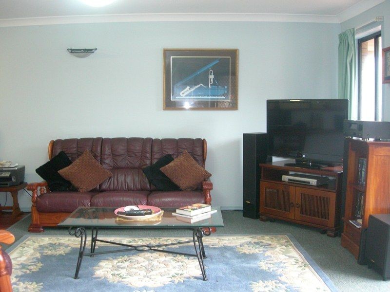 Duplex 1/80 Cooloola Drive, Rainbow Beach QLD 4581