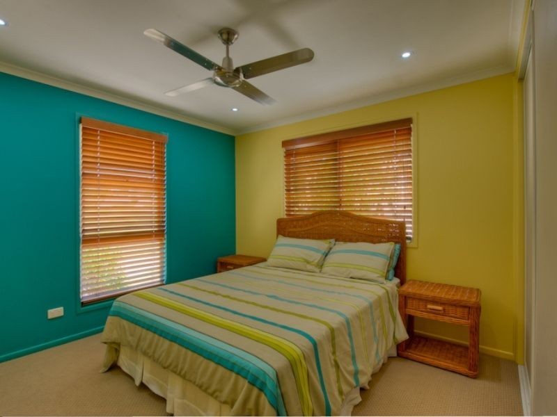 35 Manooka Drive, Rainbow Beach QLD 4581