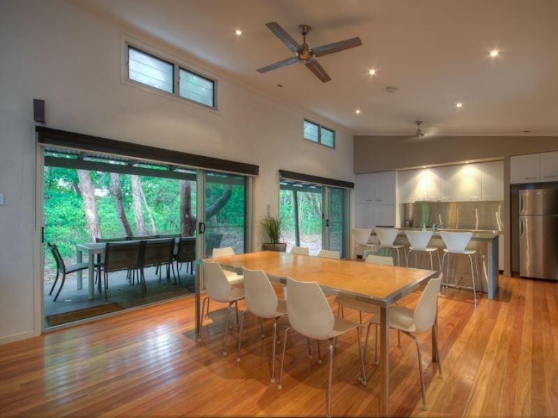 18 Orania Court, Rainbow Beach QLD 4581