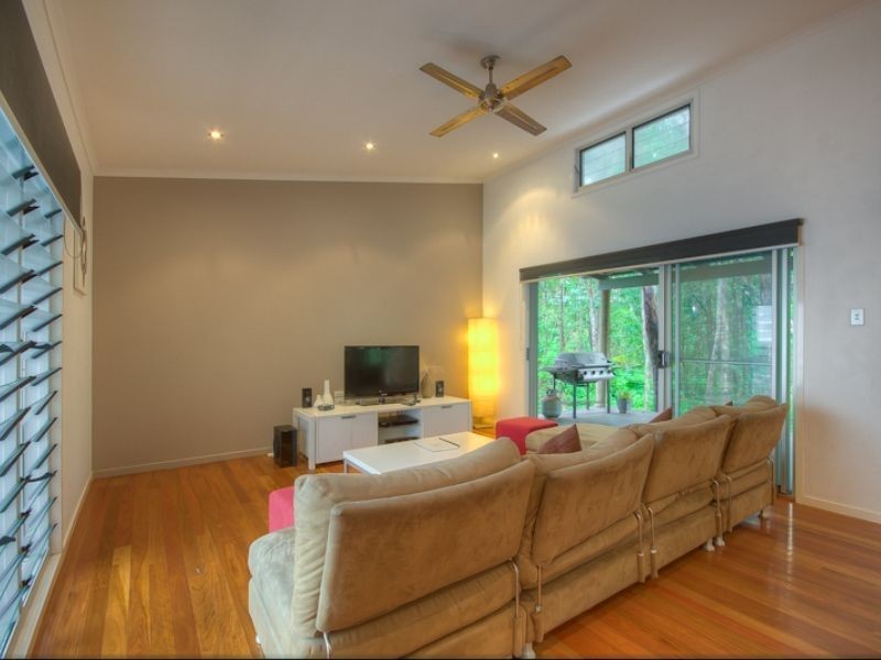 18 Orania Court, Rainbow Beach QLD 4581