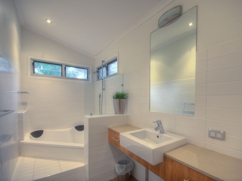 18 Orania Court, Rainbow Beach QLD 4581