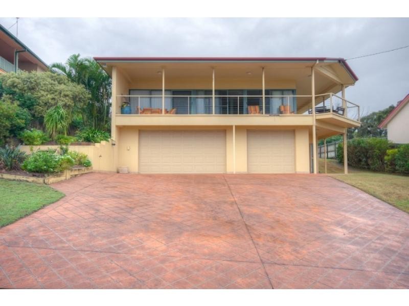 98 Cooloola Drive, Rainbow Beach QLD 4581