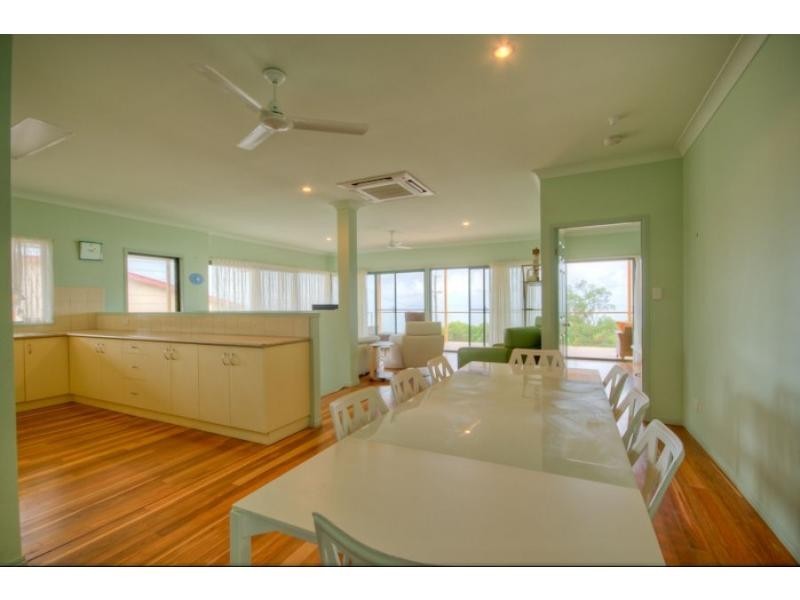 98 Cooloola Drive, Rainbow Beach QLD 4581