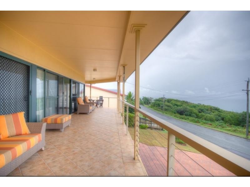 98 Cooloola Drive, Rainbow Beach QLD 4581