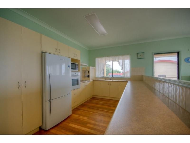 98 Cooloola Drive, Rainbow Beach QLD 4581