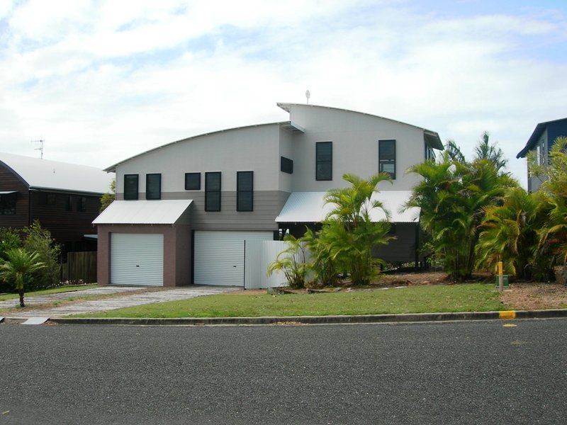 11 Coolberry Court, Rainbow Beach QLD 4581