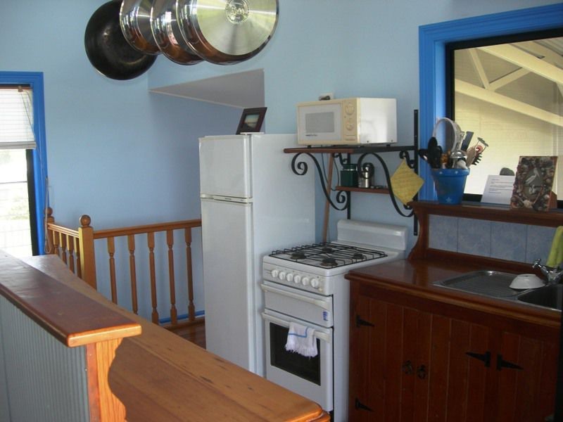 11 Coolberry Court, Rainbow Beach QLD 4581