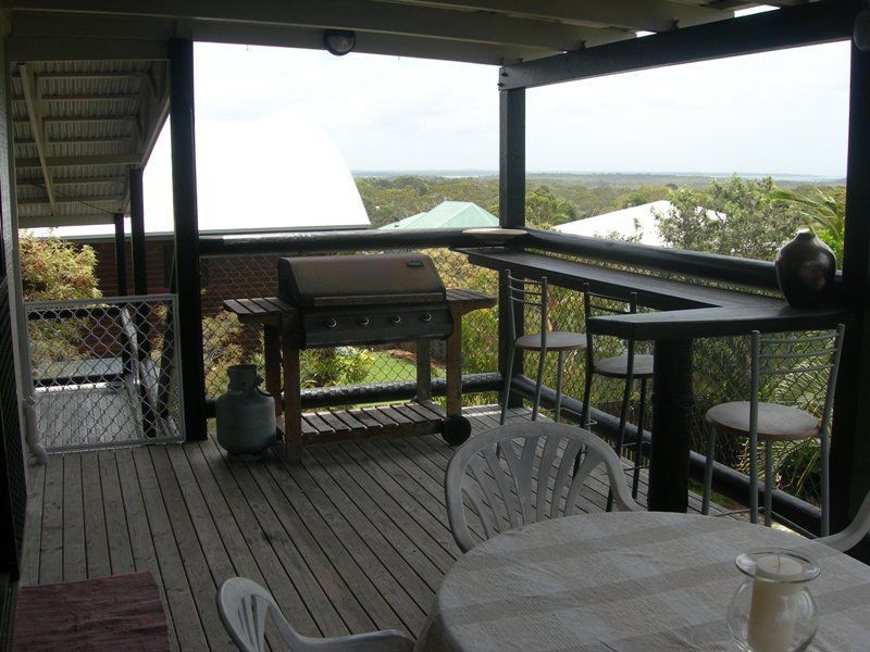 11 Coolberry Court, Rainbow Beach QLD 4581