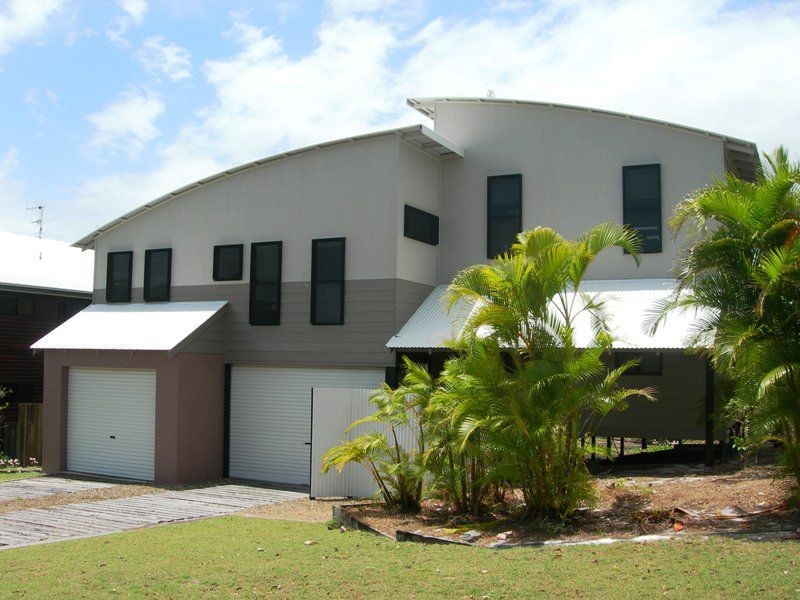 11 Coolberry Court, Rainbow Beach QLD 4581