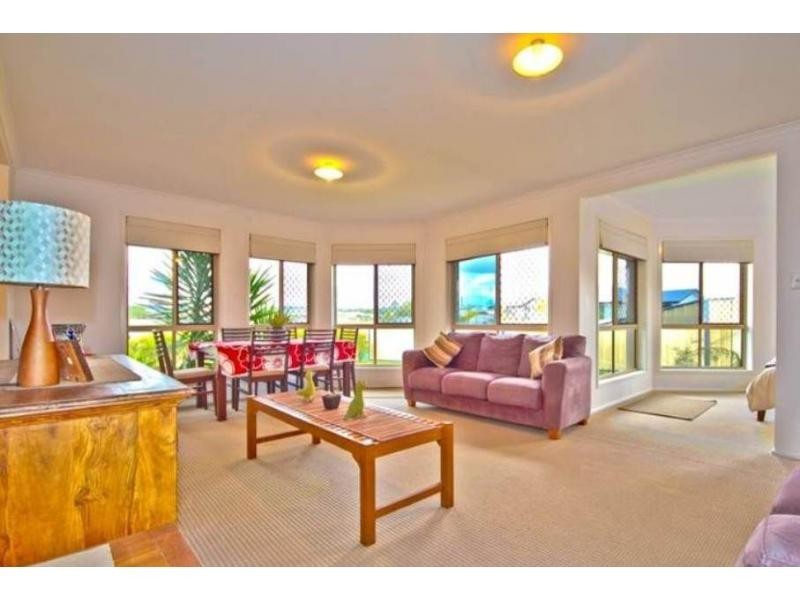 12 Capstan Court, Cooloola Cove QLD 4580